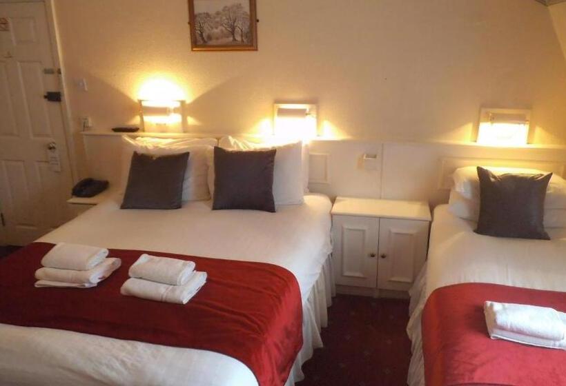 פונדק Arran House