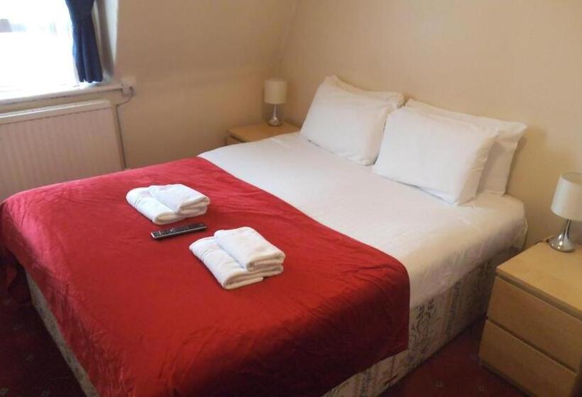 فندق فئة نجمة واحدة Arran House