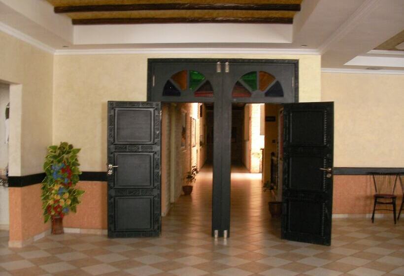 مسافرخانه Safa