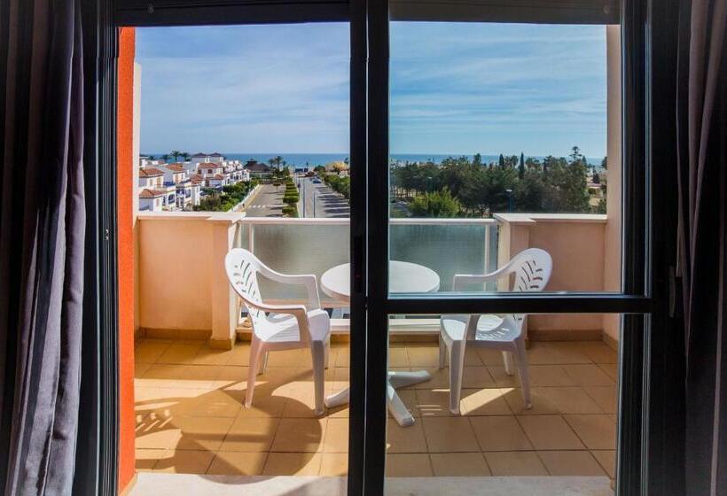 Отель Adaria Vera