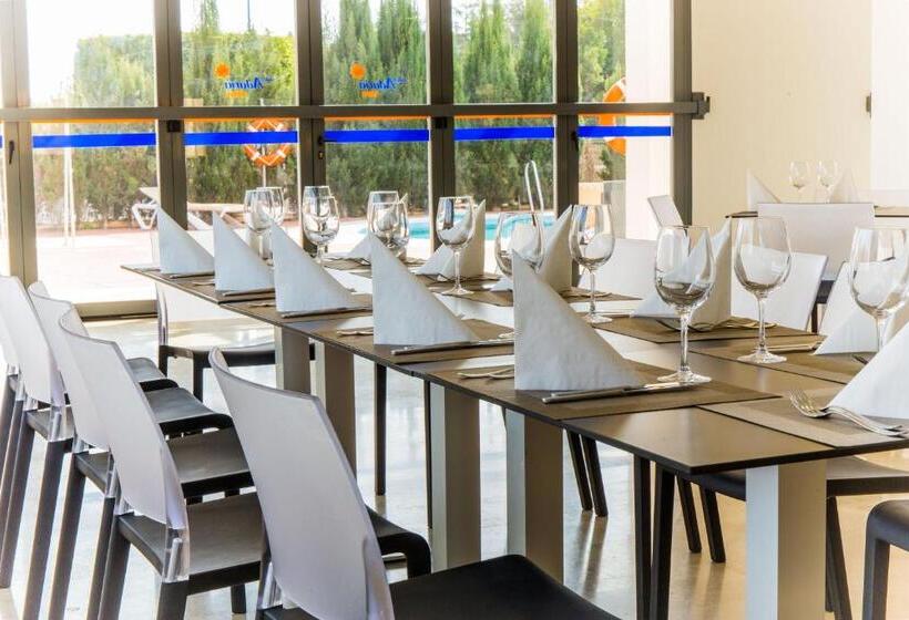 Отель Adaria Vera