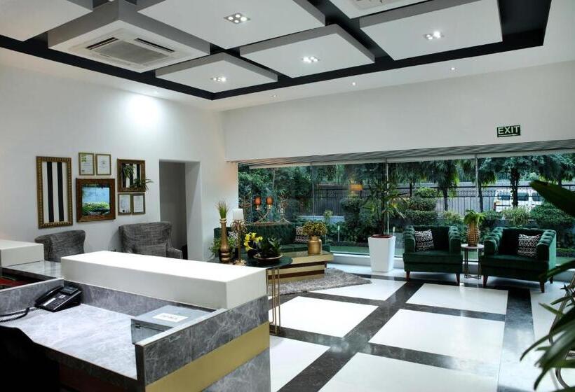 فندق Ahuja Residency, Sunder Nagar