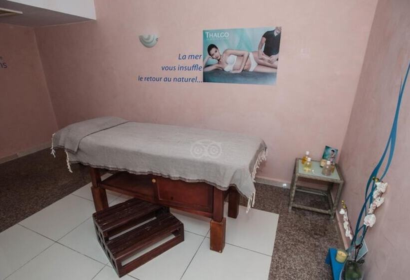 ホテル Lella Meriam