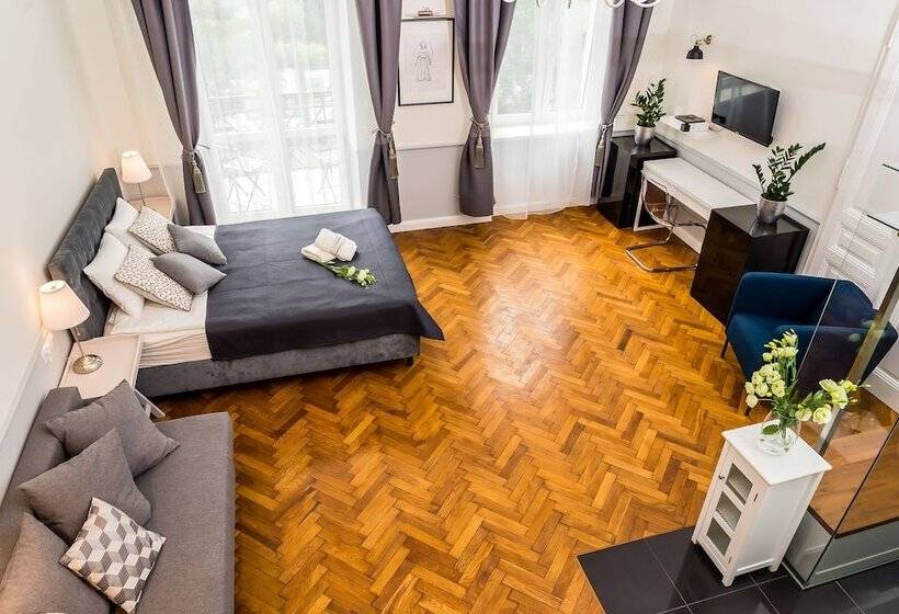 Отель Angel House Apart