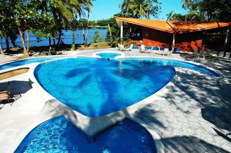 Отель Aninga Lodge