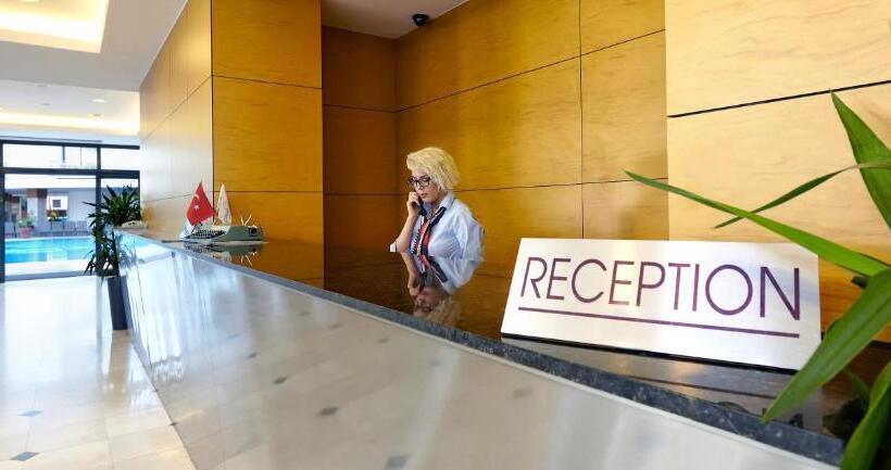 Отель Ayvalik Cinar