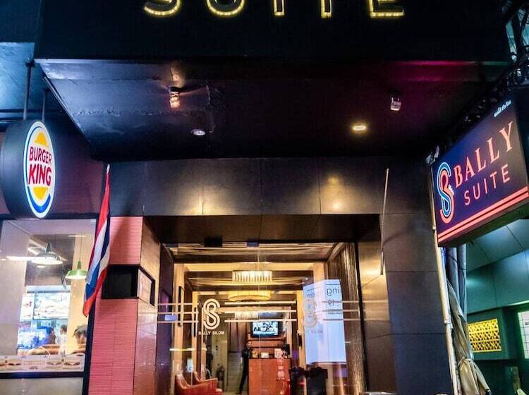 Отель Bally Suite Silom