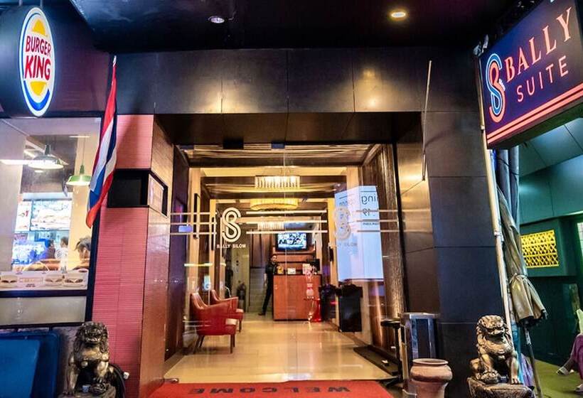 Отель Bally Suite Silom