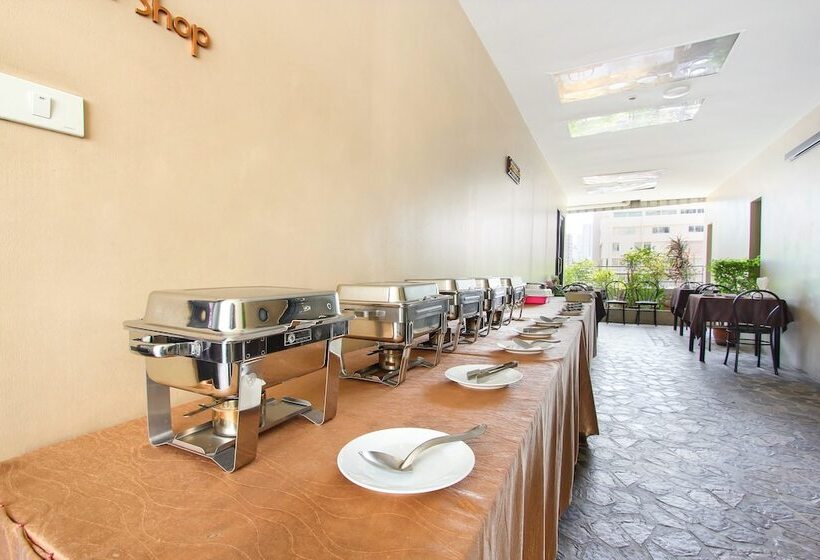 Отель Bally Suite Silom