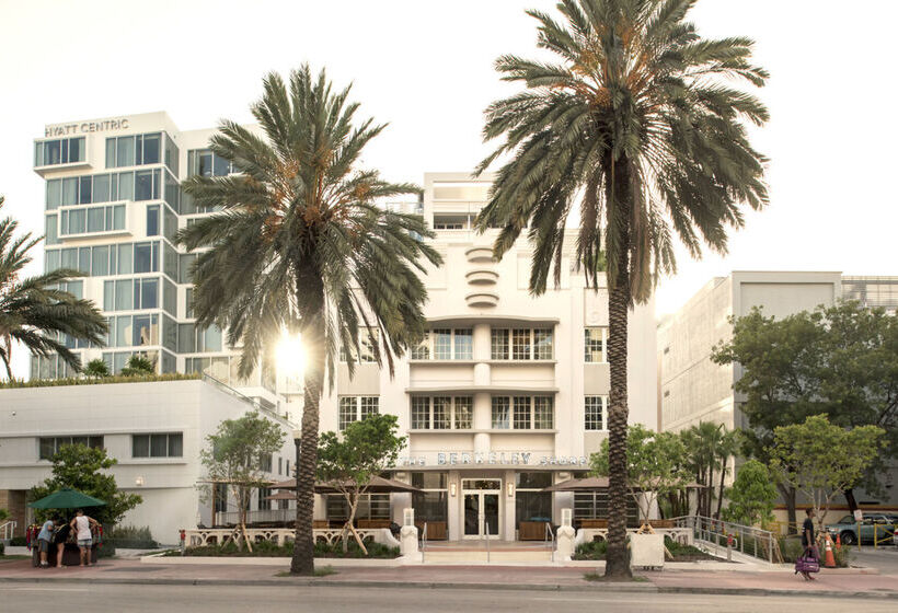 هتل Iberostar Waves Berkeley Shore
