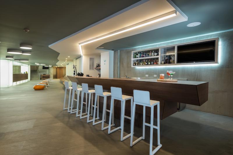 בית מלון כפרי Calypso Beach