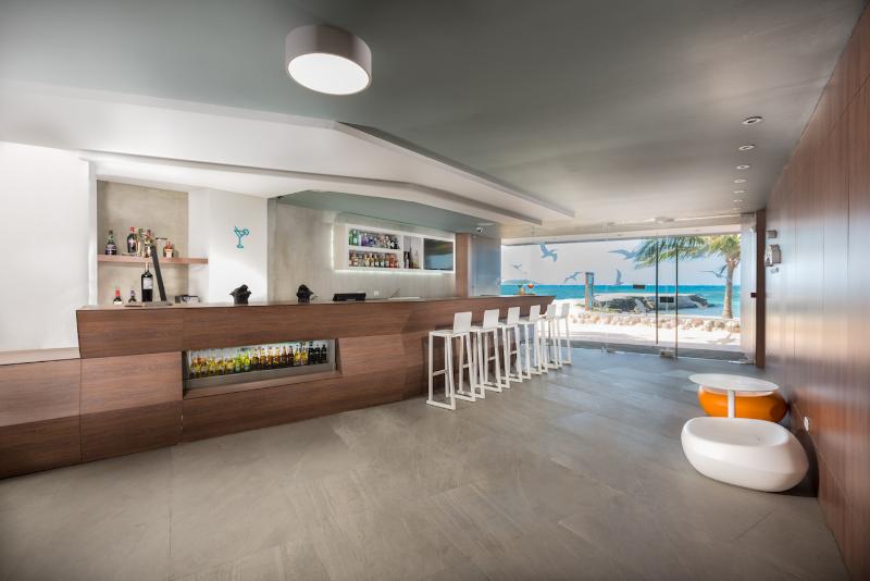 בית מלון כפרי Calypso Beach