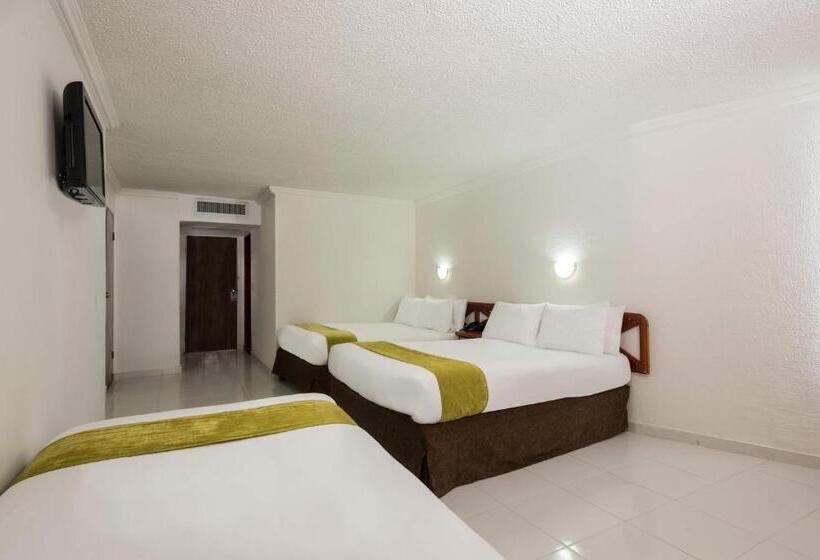 هتل Calypso Beach