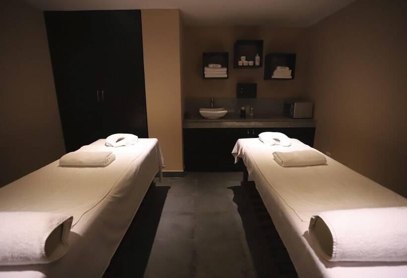 هتل Casa Andina Select Chiclayo