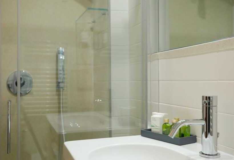 酒店 Casino Ridola