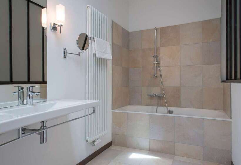 בית מלון כפרי Clos De Vallombreuse, The Originals Relais