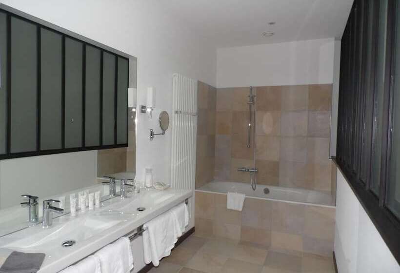 בית מלון כפרי Clos De Vallombreuse, The Originals Relais