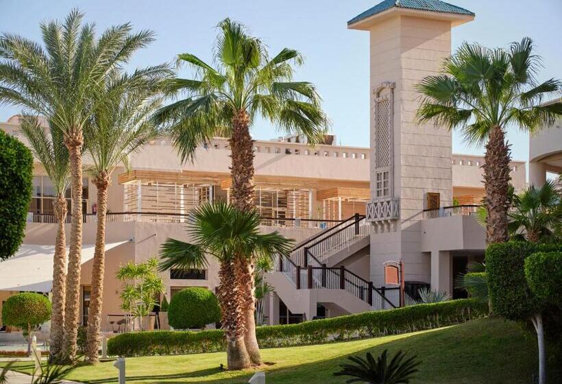 ホテル Coral Sea Holiday Resort And Aqua Park