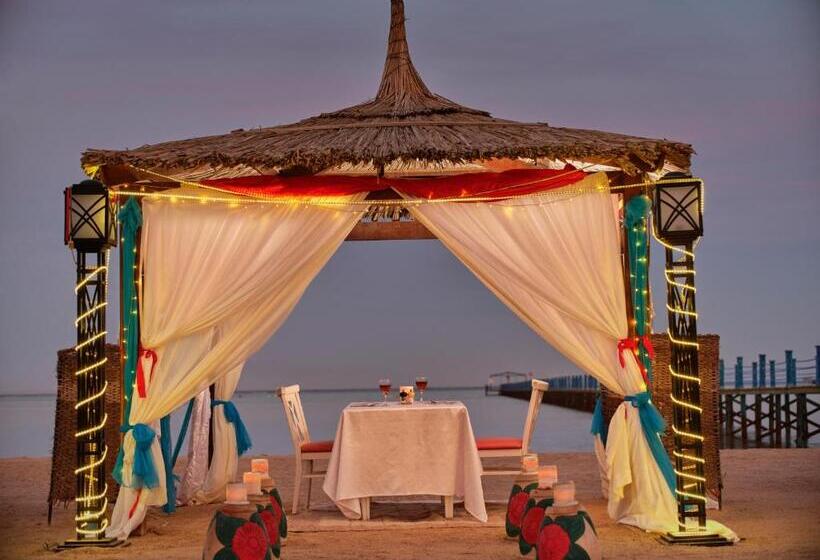 ホテル Coral Sea Holiday Resort And Aqua Park