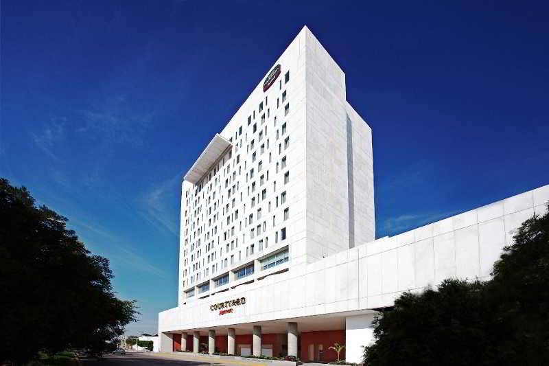 فندق Courtyard By Marriott Leon At The Poliforum