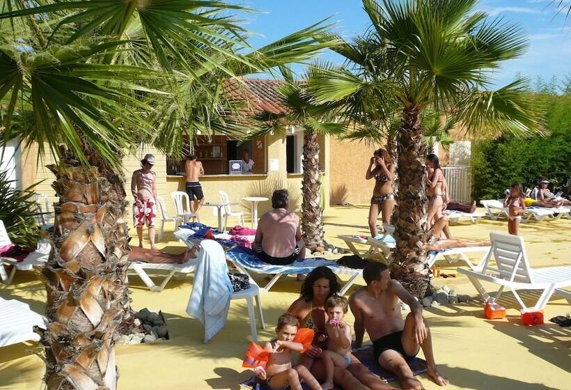 호텔 Camping La Pinède Enchantée