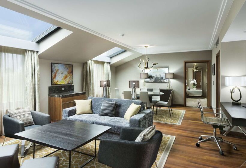 Doubletree By Hilton Hotel & Conference Centre Warsaw