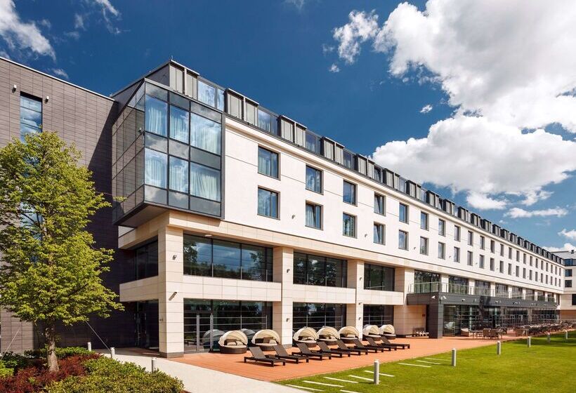 Doubletree By Hilton Hotel & Conference Centre Warsaw