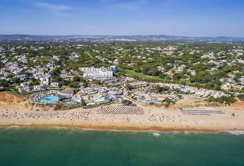 فندق Encosta Do Lago Resort Club