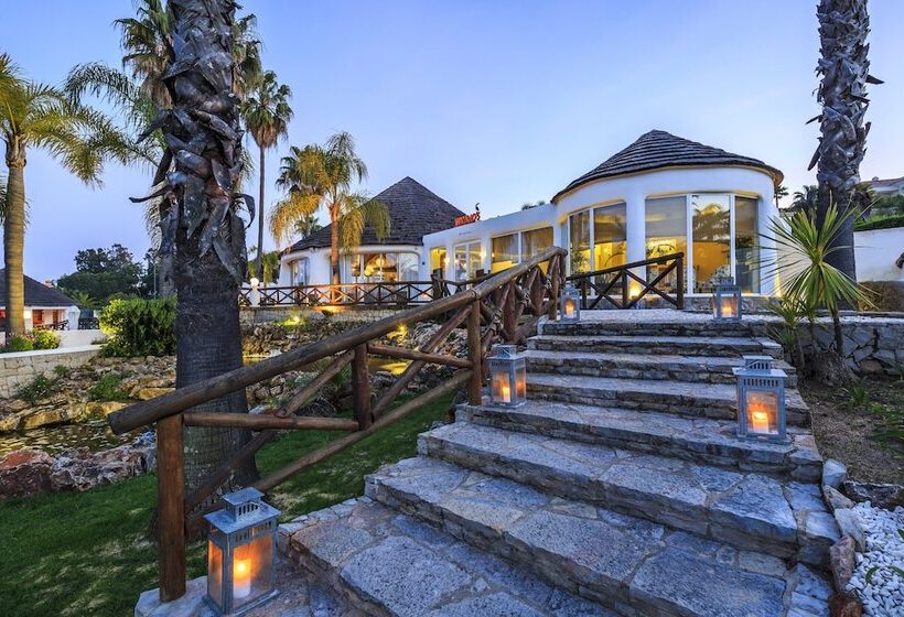 فندق Encosta Do Lago Resort Club