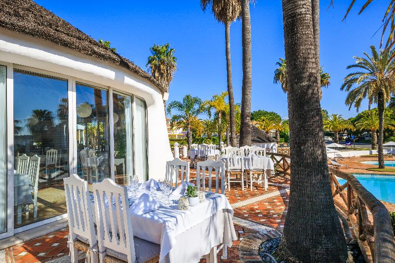 فندق Encosta Do Lago Resort Club