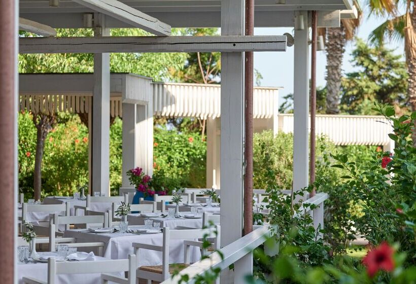 هتل Esperos Mare Resort & Spa