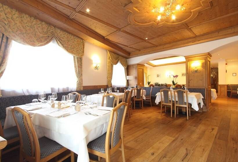 هتل Fanes Suite & Spa