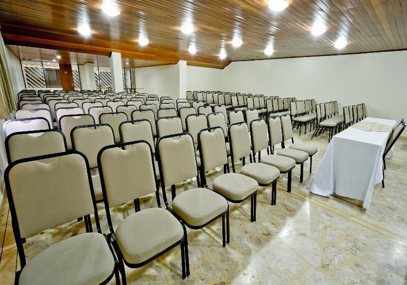 בית מלון כפרי Golden Park Curitiba