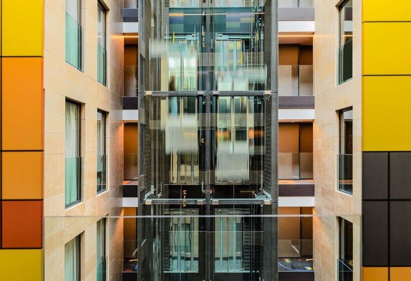 Отель H10 Art Gallery 4* Sup