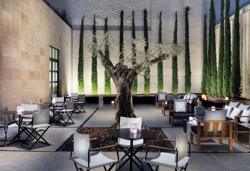 Отель H10 Art Gallery 4* Sup