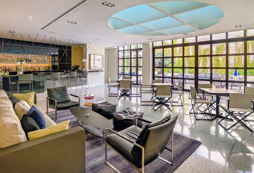 Отель H10 Art Gallery 4* Sup