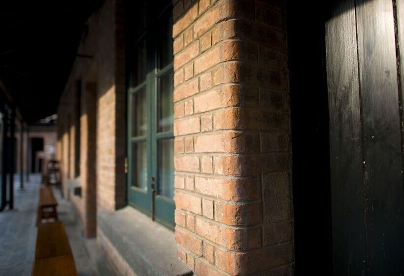 هتل Heritage Lodge