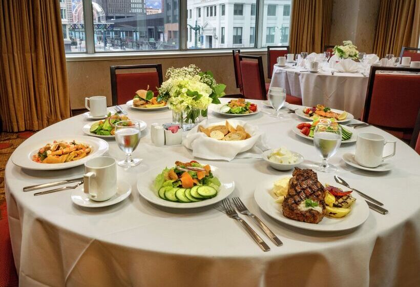فندق Hilton Garden Inn Buffalo Downtown