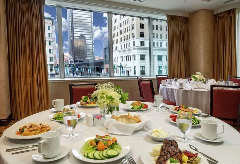 فندق Hilton Garden Inn Buffalo Downtown