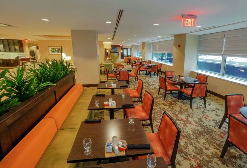 فندق Hilton Garden Inn Buffalo Downtown
