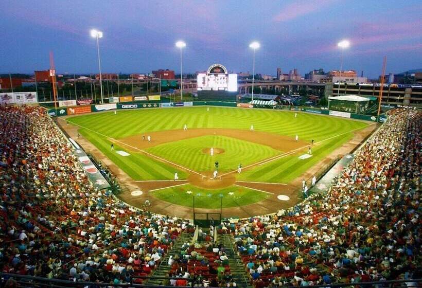 فندق Hilton Garden Inn Buffalo Downtown