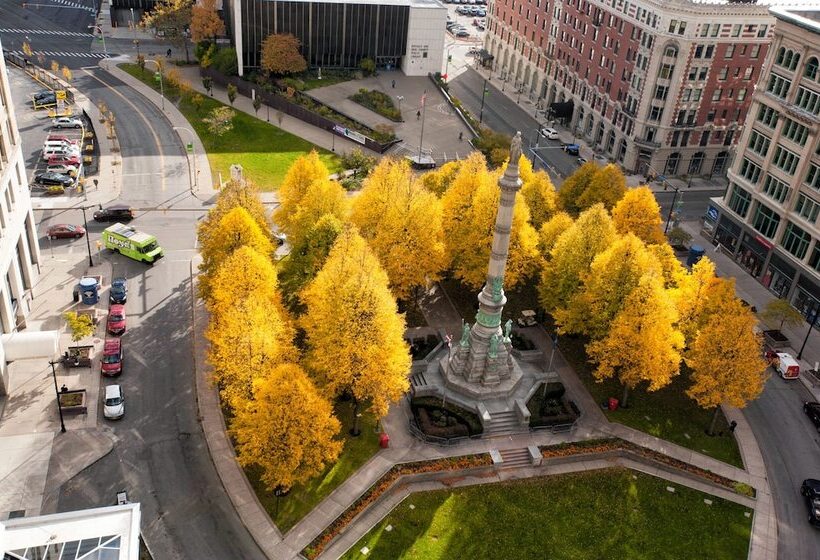 فندق Hilton Garden Inn Buffalo Downtown