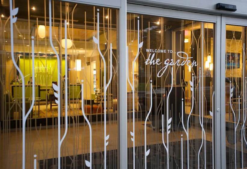 فندق Hilton Garden Inn Buffalo Downtown