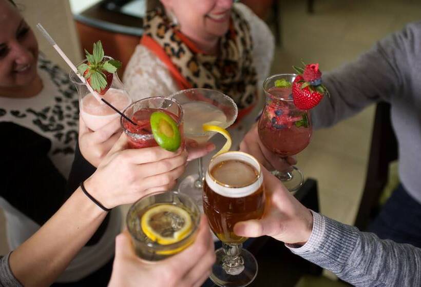 فندق Hilton Garden Inn Buffalo Downtown