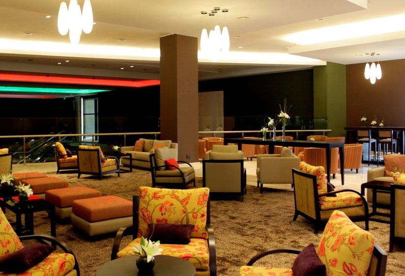 هتل Hilton Garden Inn Tucuman