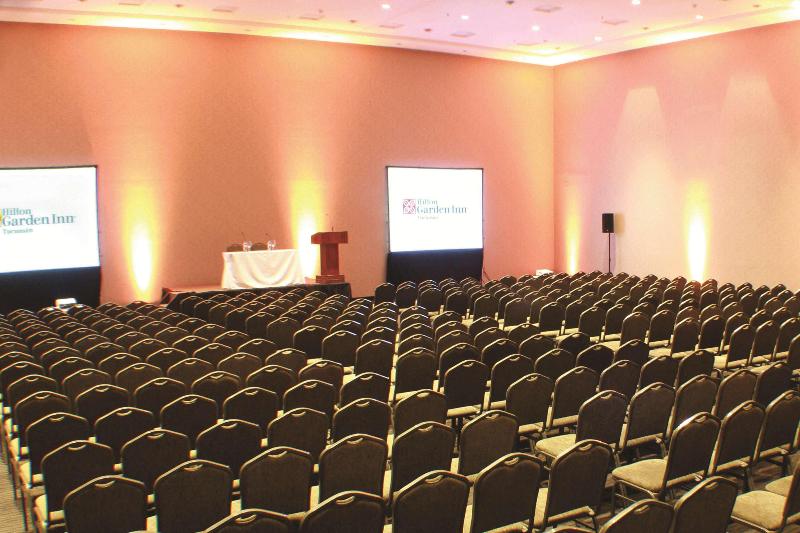 هتل Hilton Garden Inn Tucuman