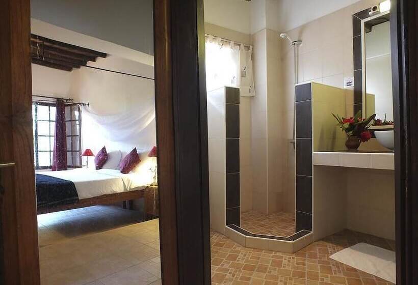 فندق Hôtel Kadiandoumagne