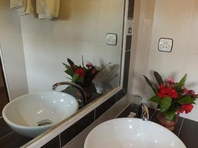 فندق Hôtel Kadiandoumagne