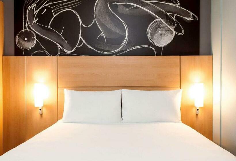 호텔 Ibis Edinburgh Centre South Bridge – Royal Mile