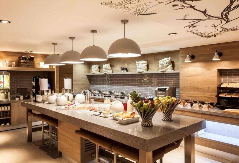 호텔 Ibis Edinburgh Centre South Bridge – Royal Mile